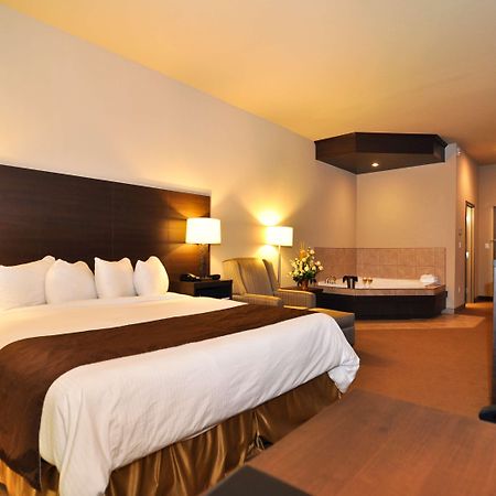 Best Western Plus Saint John Hotel & Suites Room photo