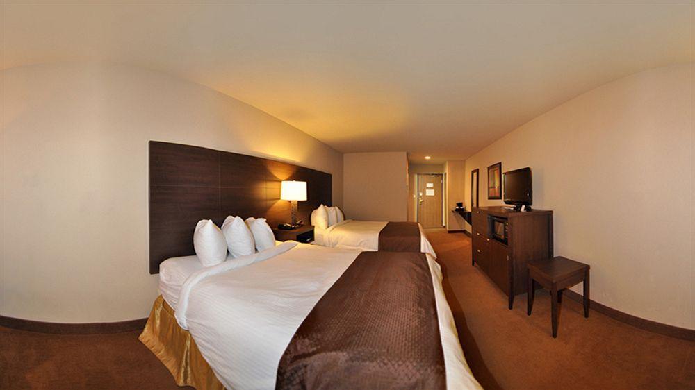 Best Western Plus Saint John Hotel & Suites Exterior photo