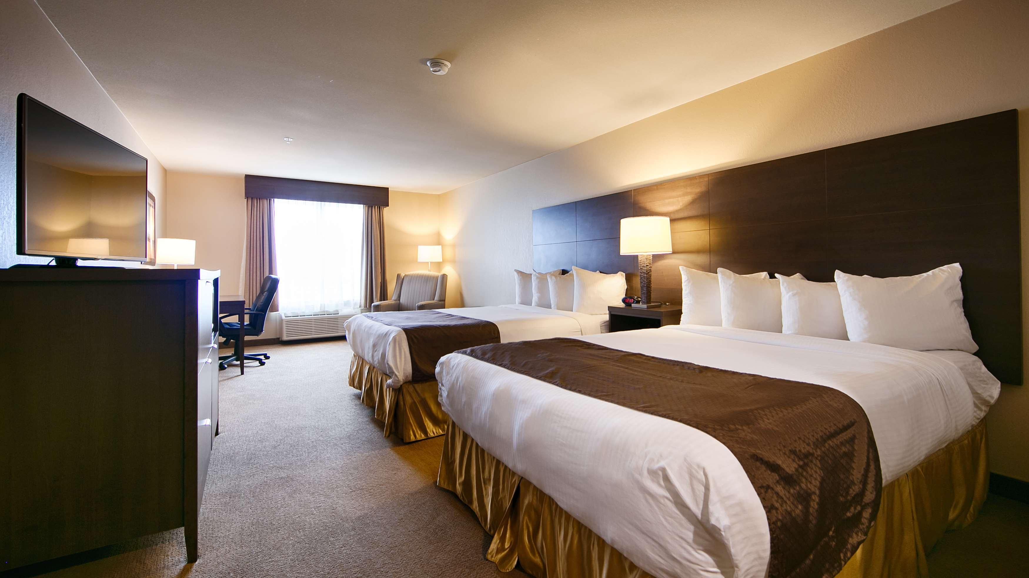 Best Western Plus Saint John Hotel & Suites Exterior photo