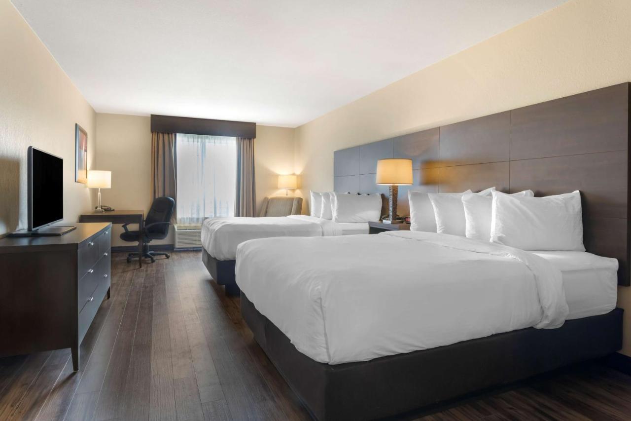 Best Western Plus Saint John Hotel & Suites Exterior photo