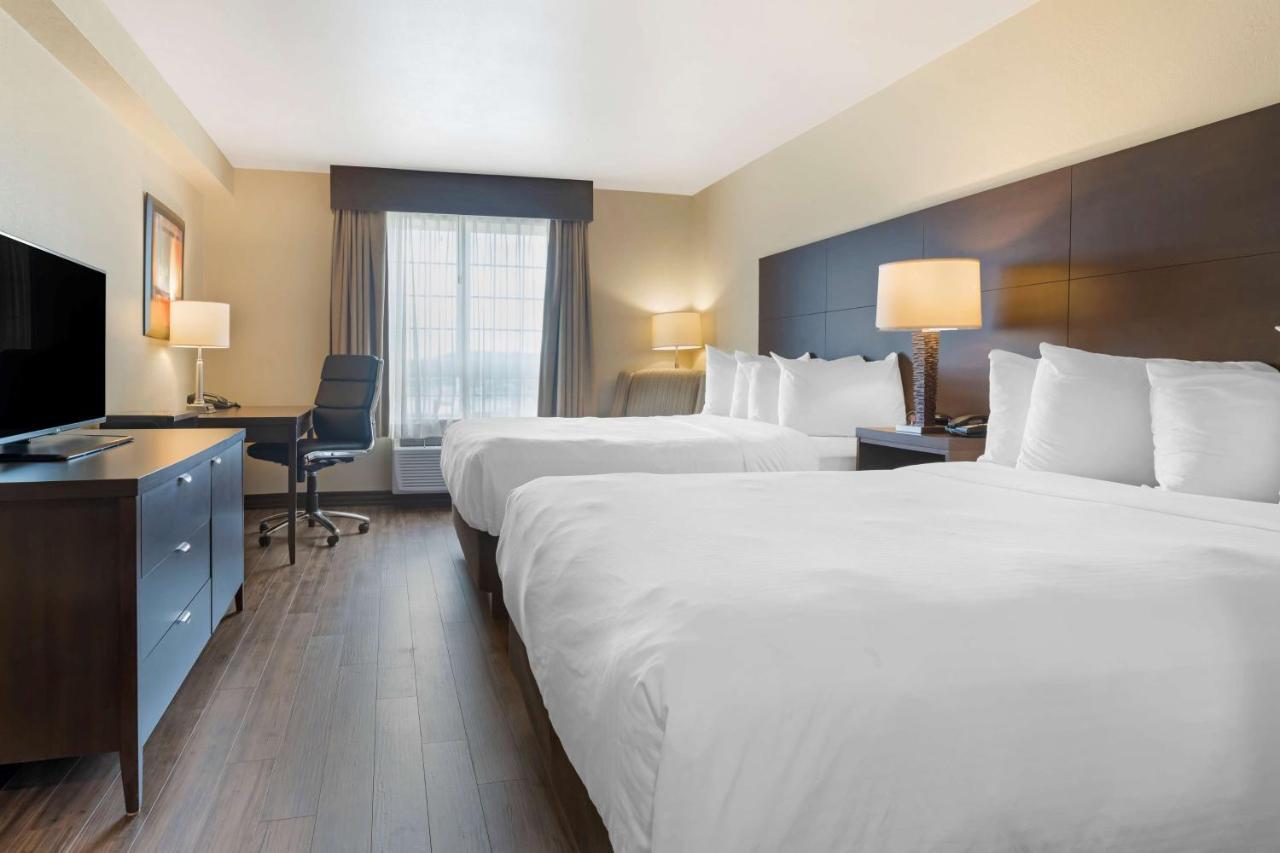 Best Western Plus Saint John Hotel & Suites Exterior photo